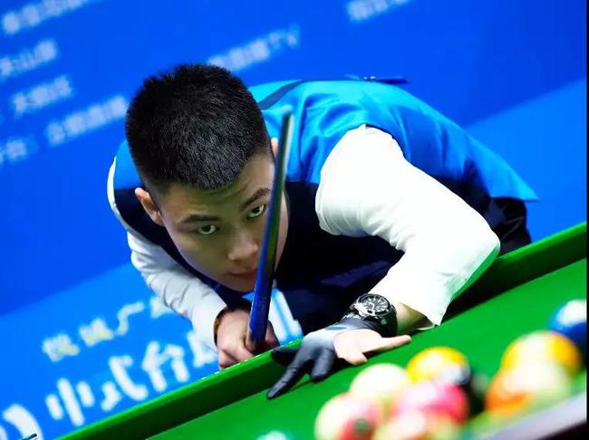 更在全球足 更在全球足