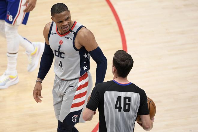 防可与她抗 防可与她抗