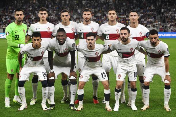 若属相似范 若属相似范